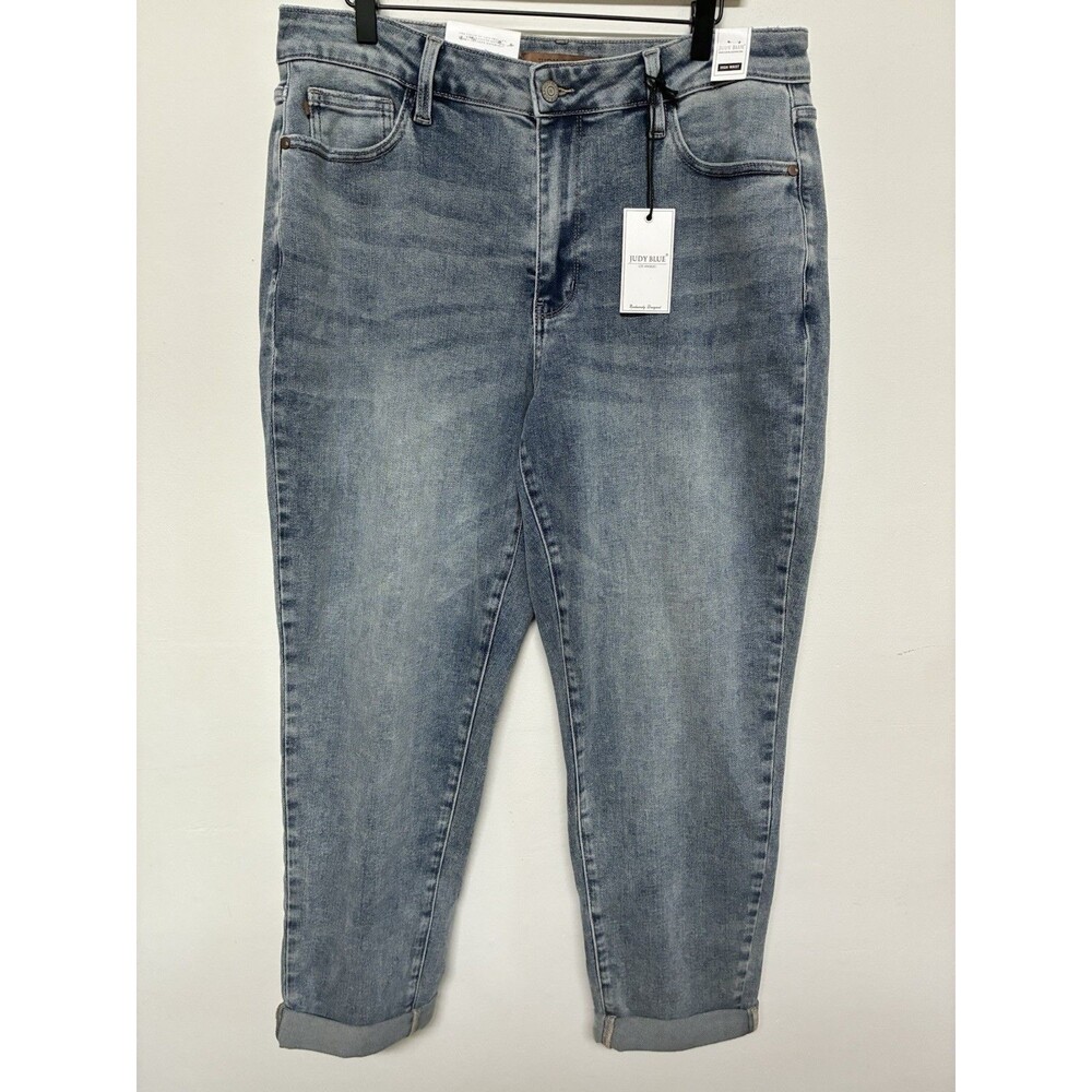 Judy Blue Boyfriend Fit Jeans Women’s 16 NWT High Waisted Medium Blue Washed